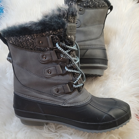 Women's Gray and Black Winter Boots - Picture 3 of 10